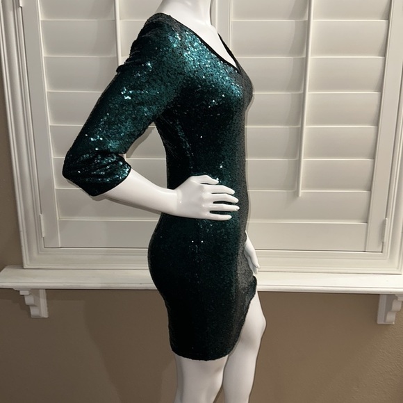 Lulus Got the Moves Emerald Green Sequin Bodycon Dress - Picture 5 of 14